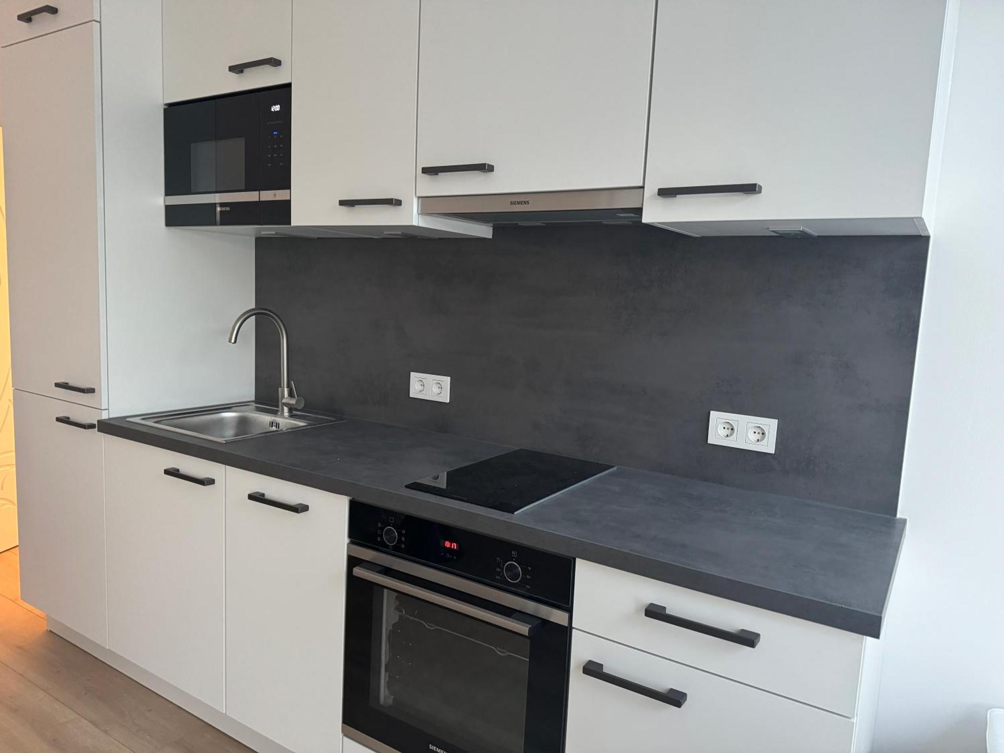 Asp Modern Apartments With Balcony & Free Parking Wenen Buitenkant foto