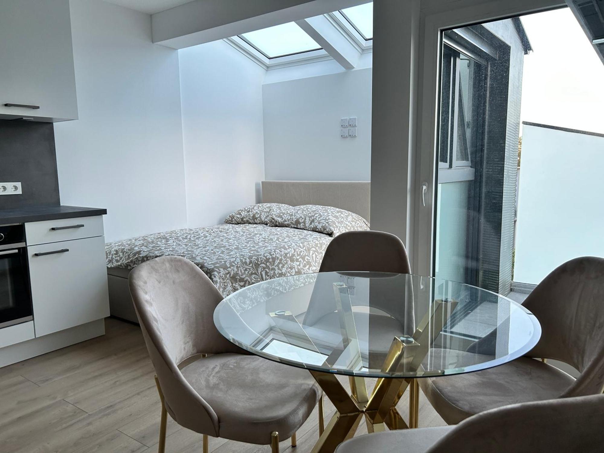 Asp Modern Apartments With Balcony & Free Parking Wenen Buitenkant foto